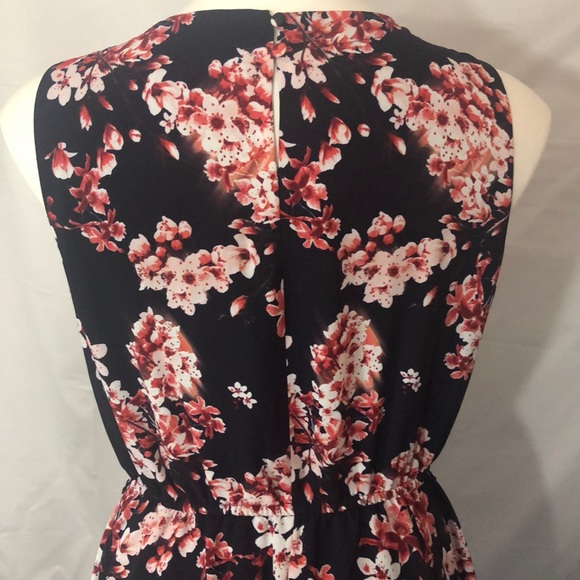 ELLE DRESS! - Picture 7 of 10